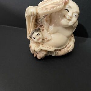 Ivory-Toned Laughing Buddha Figurine